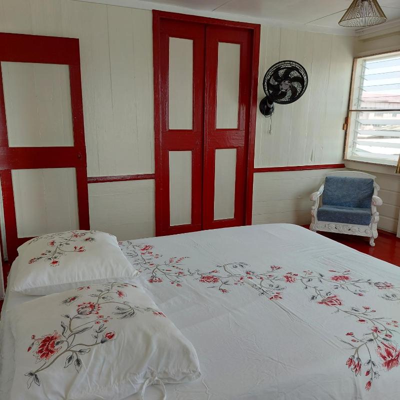 Royale Authentieke Woning - image 6