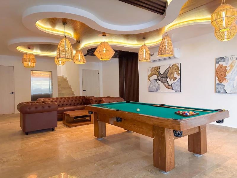 2 BD Private Plunge Pool and Terrace - image 6