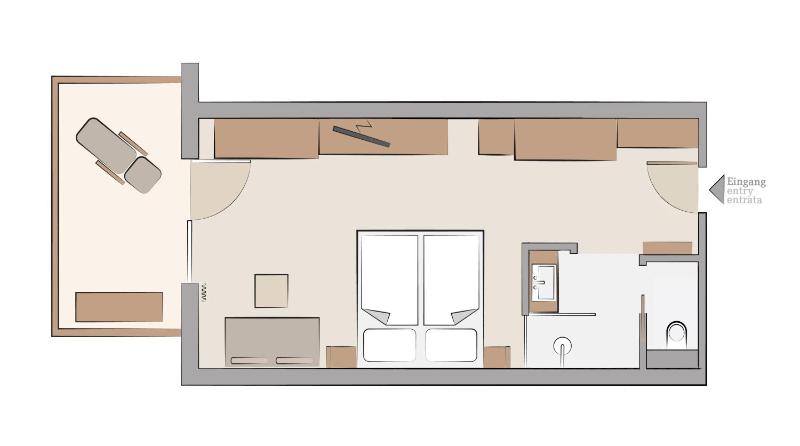 Superior Double Room with Balcony image 3