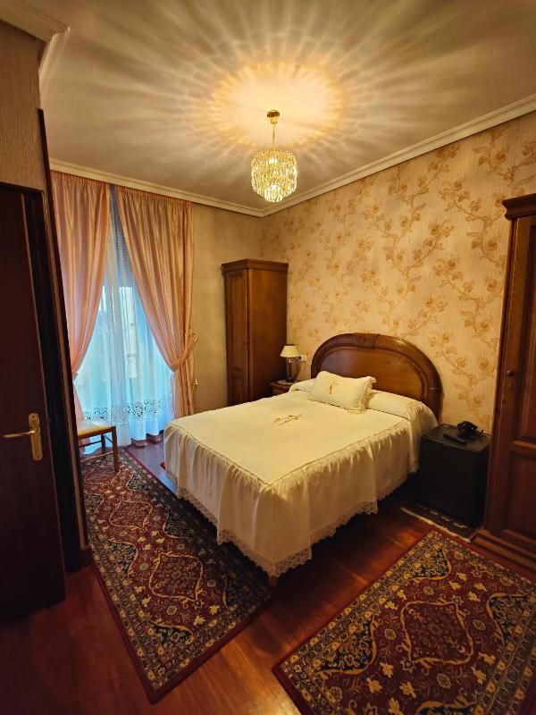 Single Room image 1