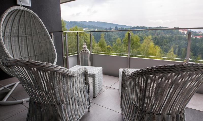 Two-Bedroom Apartment with Balcony image 3