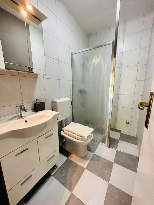 Beach house Bol - image 14