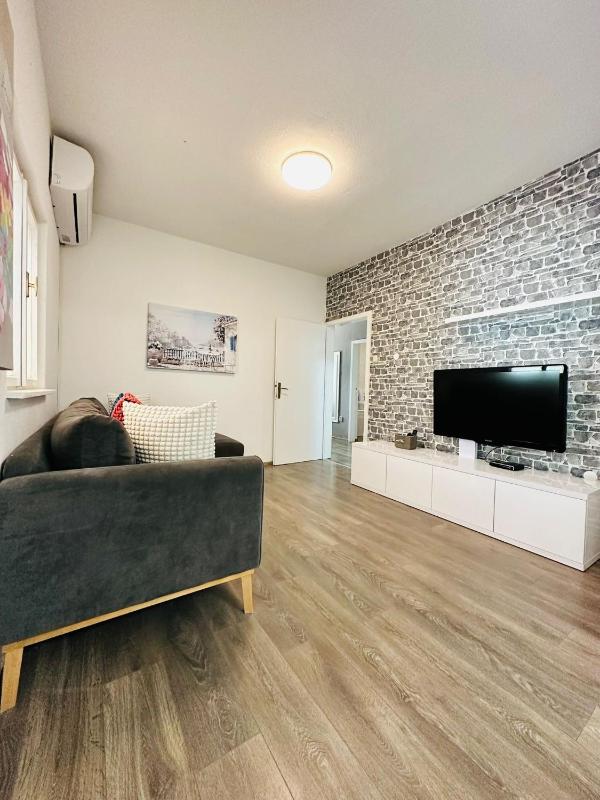 Beach house Bol - image 25