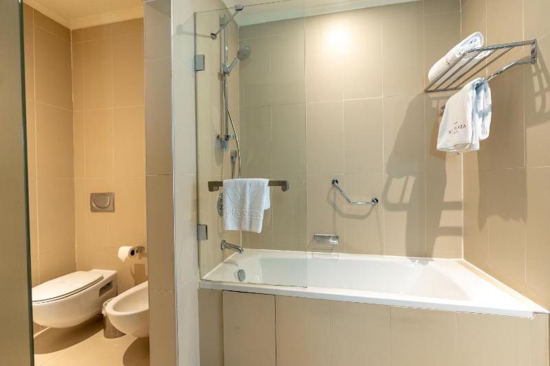 Superior Suite image 2