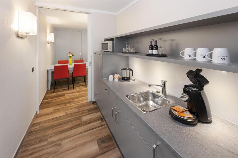 Family Room  (2 Adults and 2 Children until 12 years) image 1