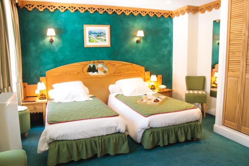 Superior Double Room image 2