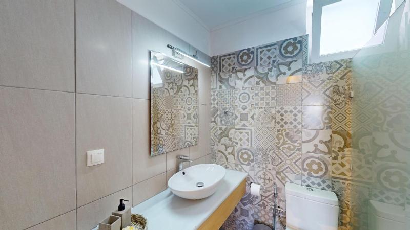 Suite with Sea View image 4