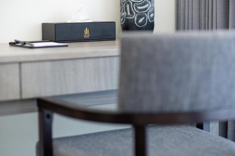 Lux Inn Hotel - image 3