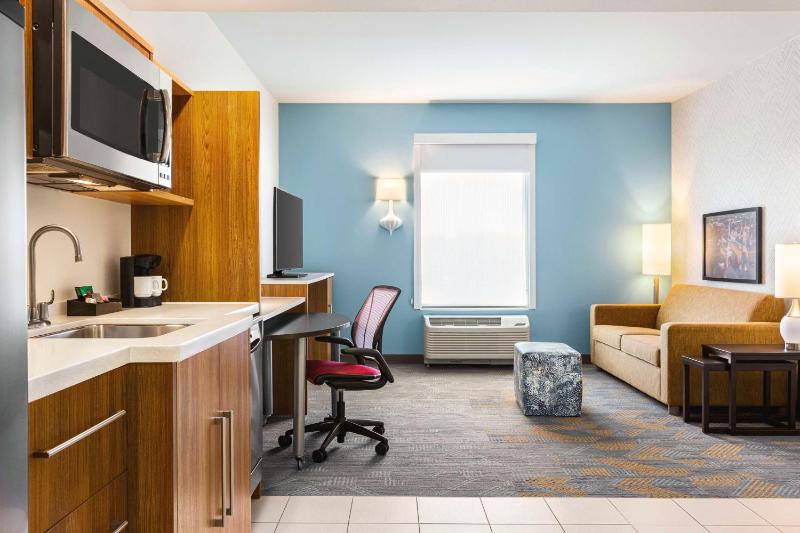 King Studio Suite - Mobility Access/Non-Smoking image 3