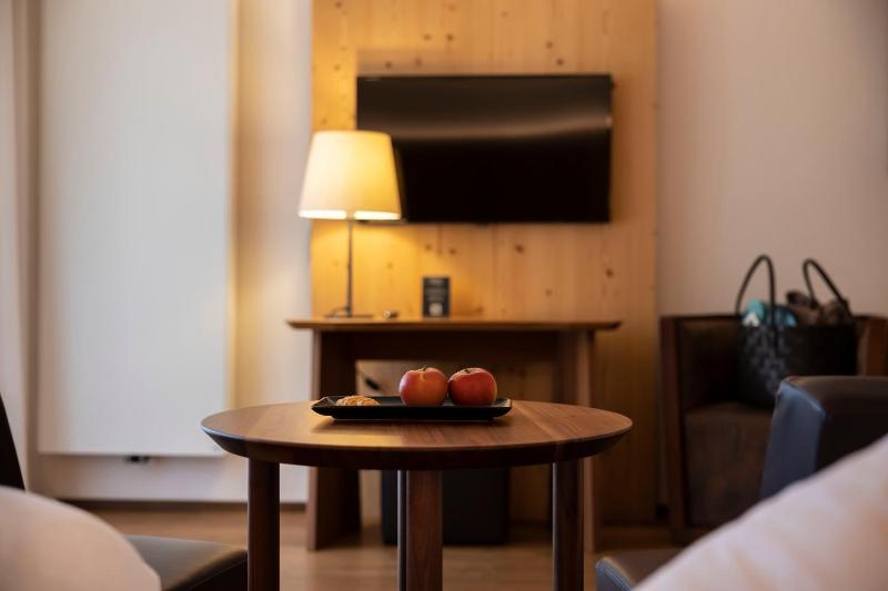 Superior Double Room image 3