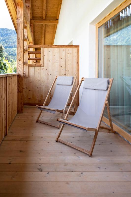 Junior Suite with Garden View image 3