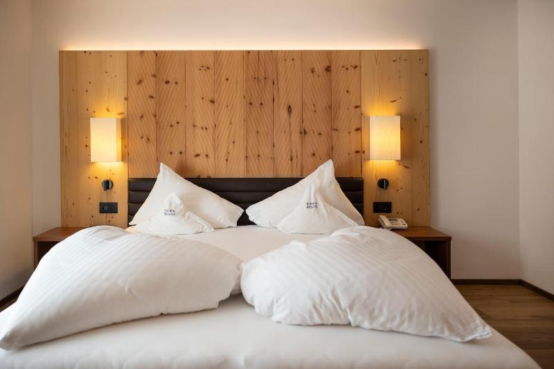 Suite with Mountain View image 1