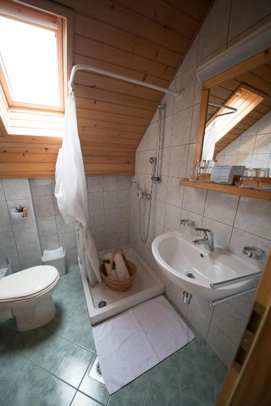 Triple Room with Private External Bathroom image 4