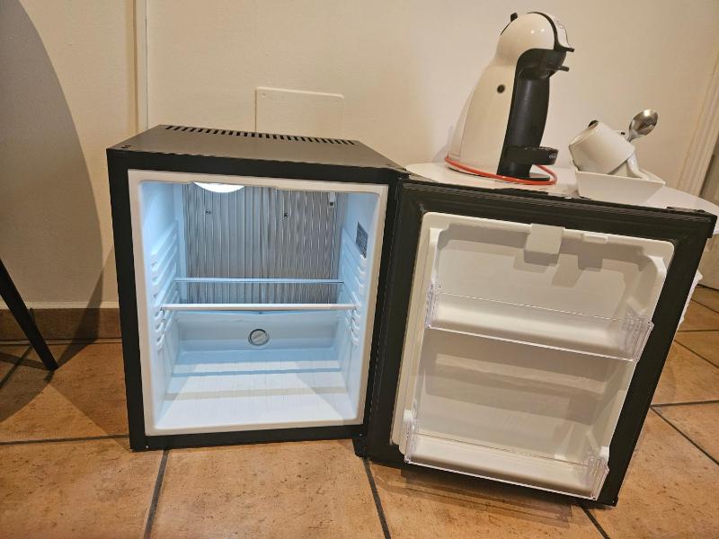 Hostal La Campana - image 7