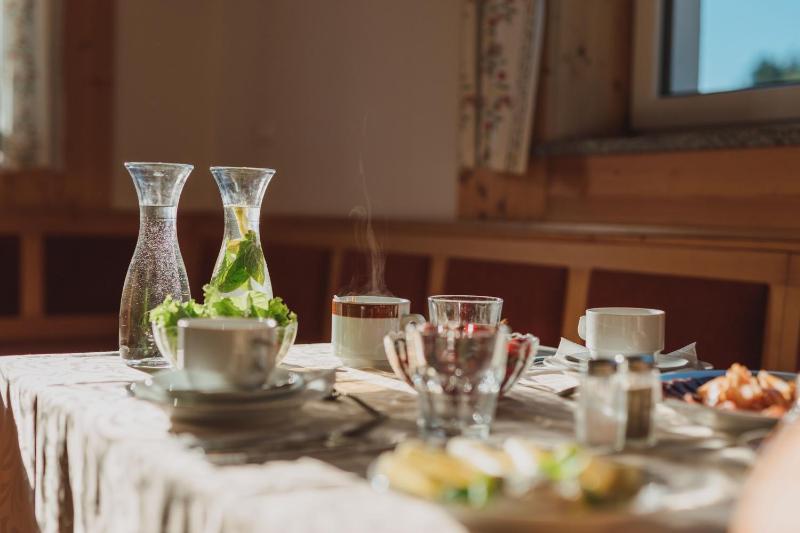 Quadruple Room image 3