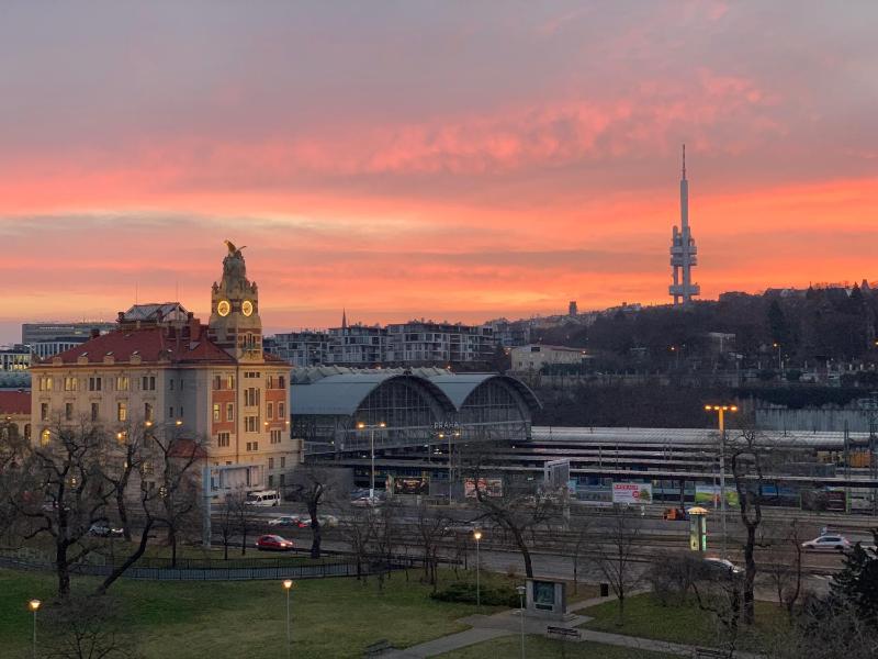 Executive Double Room image 2