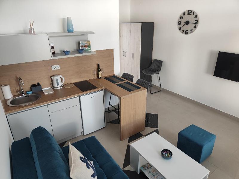 Apartmani VICO - image 15
