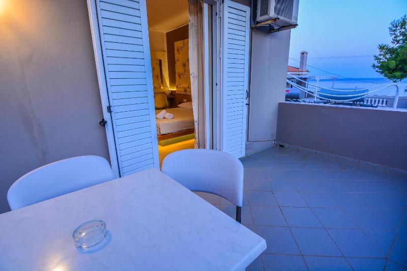 Suite Seaside View image 4