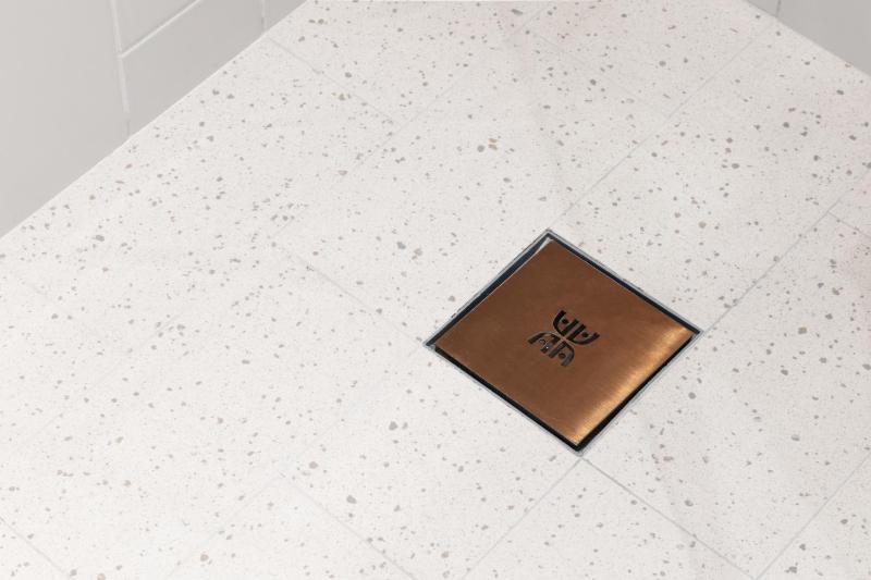 Superior King Room image 4