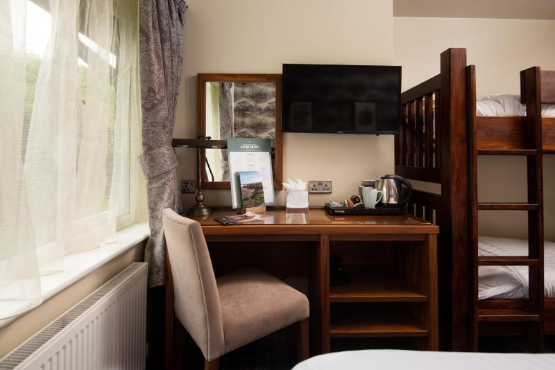 Family Room with Bunks image 4