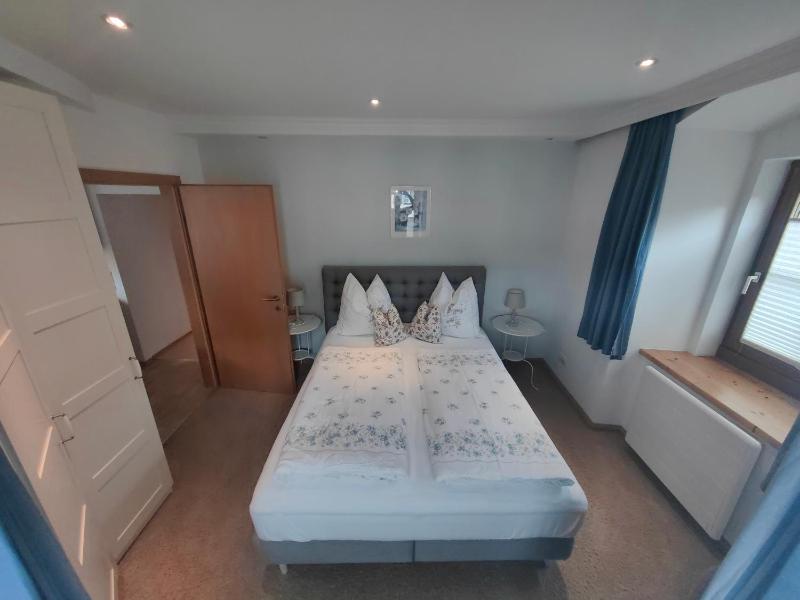 Superior Two-Bedroom Apartment with Balcony image 4