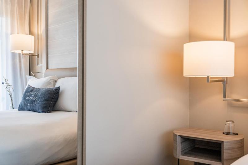 Classic Double Room - Inland Side image 2