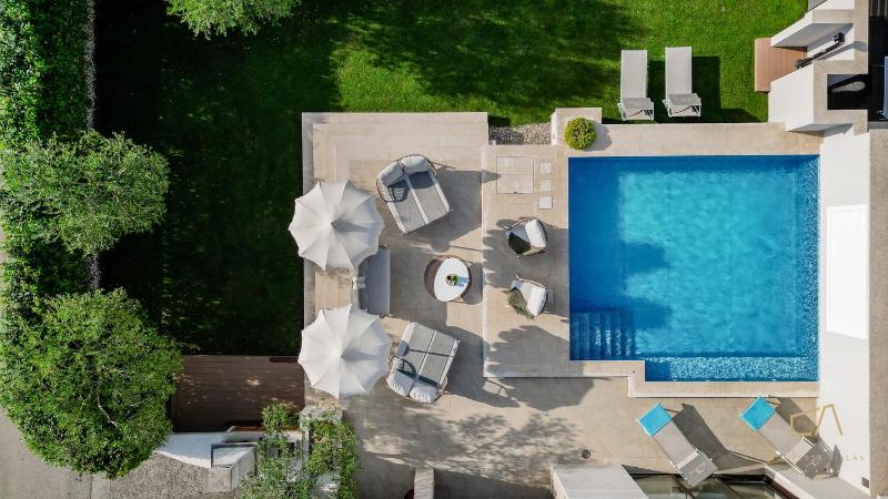 Luxury Villa Prova1 - image 14