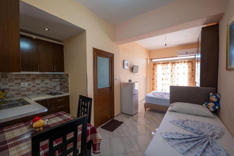 Vila Leka - image 9