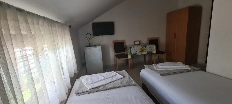 Guest House Andrea - image 12