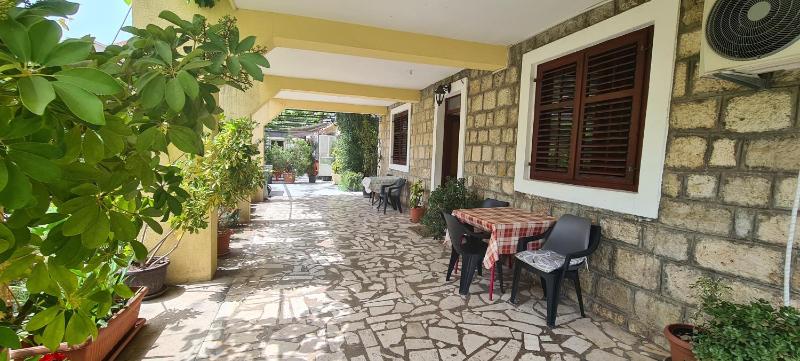 Guest House Andrea - image 10