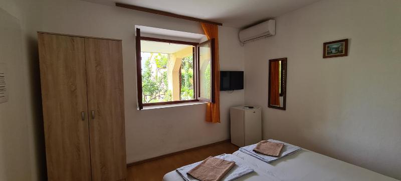 Guest House Andrea - image 7