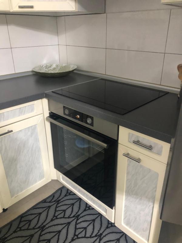 Two-Bedroom Apartment with Sea View image 3