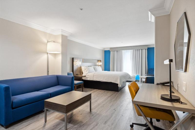 King Suite image 2