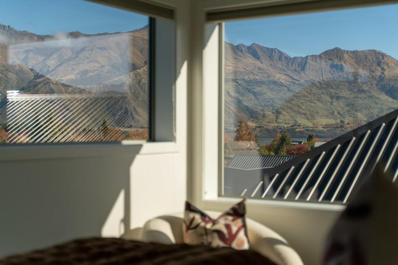Clearview Vista - Wanaka Holiday Home - image 29