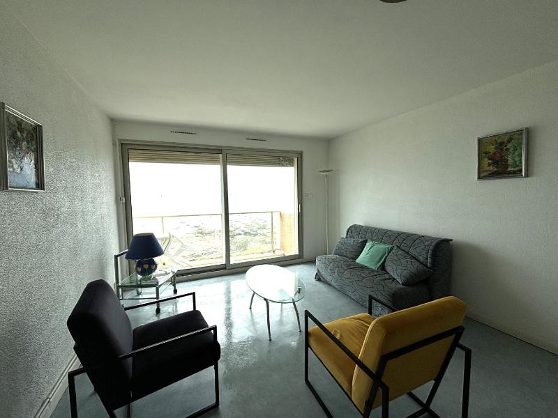Appartement T3 avec balcon et garage aux Sables-d'Olonne - FR-1-197-185 - image 2