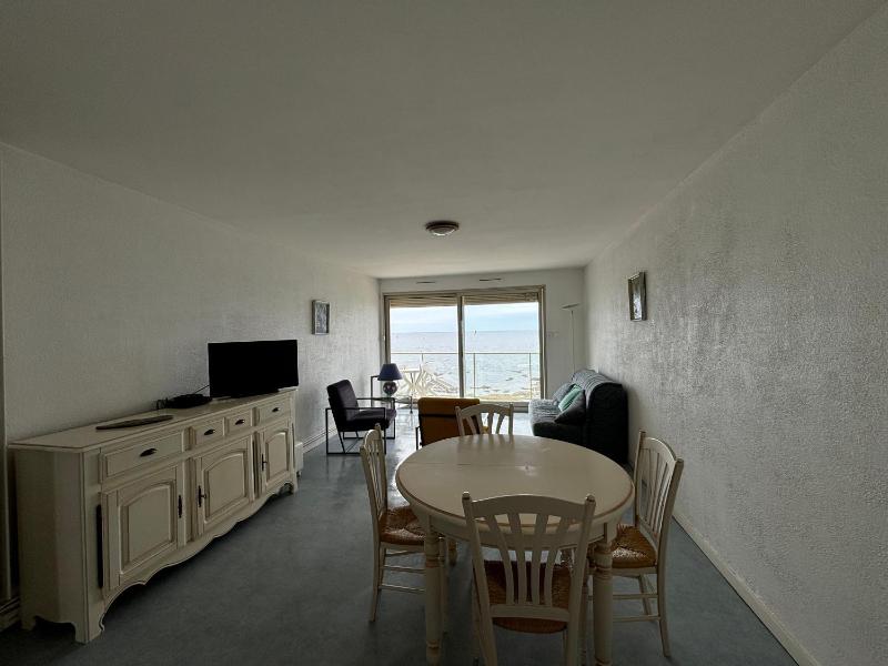 Appartement T3 avec balcon et garage aux Sables-d'Olonne - FR-1-197-185 - image 18