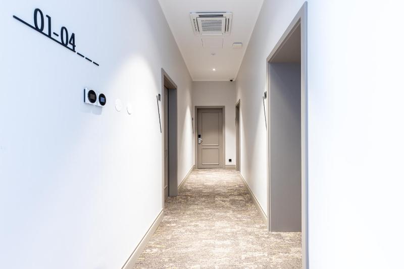 Superior Comfort Double Room/annex building image 3