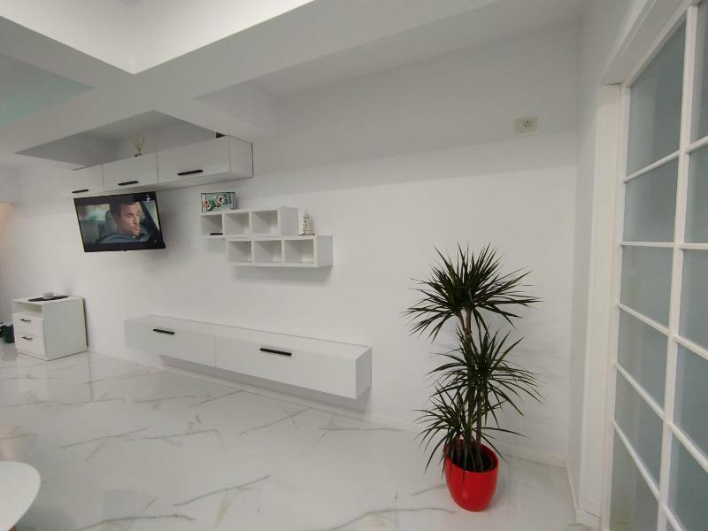 Studio Tudor Eforie Nord - image 21