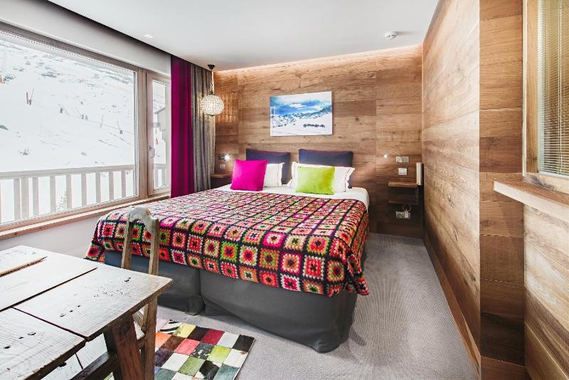Superior Double Room image 1