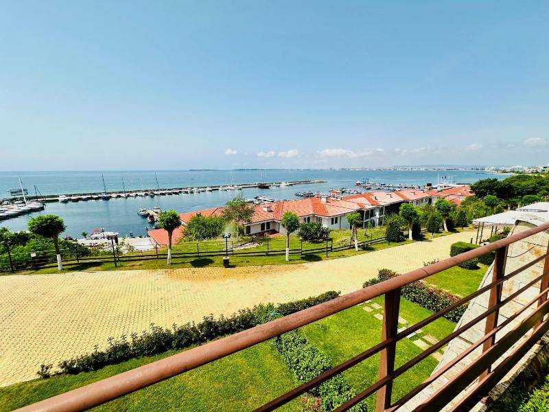 PSB Diamond Apartment - image 11