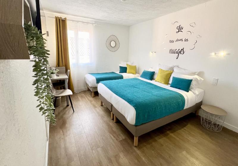 Triple Room image 1