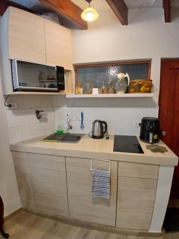 Central cozy & self-contained petfriendly apartments in the heart of Miraflores - image 8