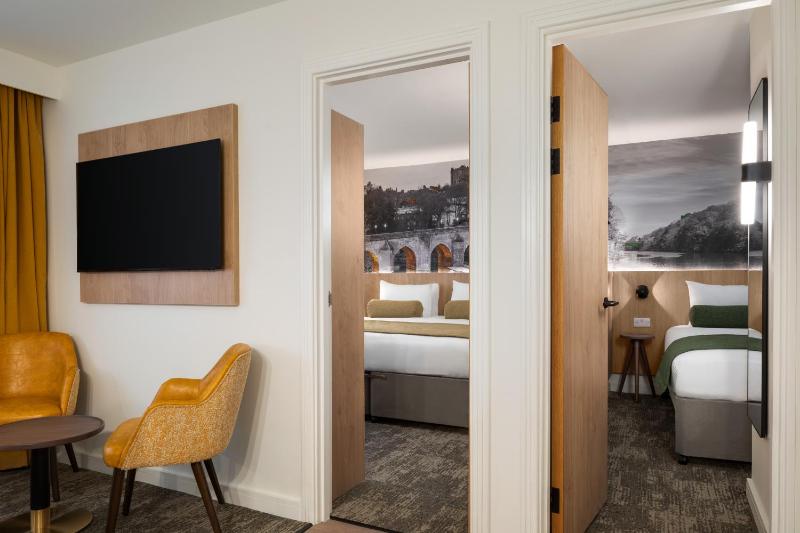 Two-Bedroom Apartment image 3