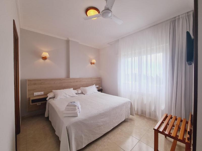 Double Room image 1