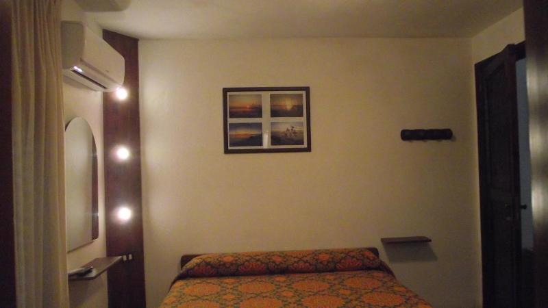One-Bedroom Apartment image 3