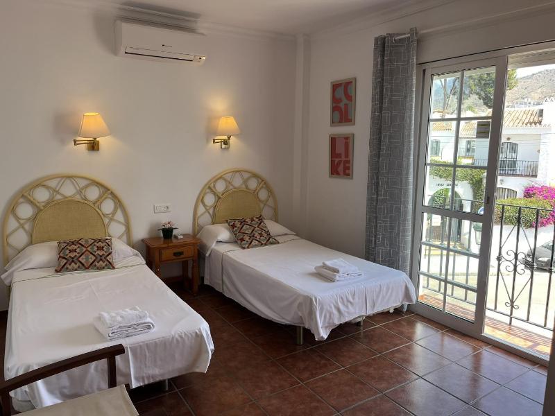 Nerja Paradise Rentals - Villa Buganvilla - image 43