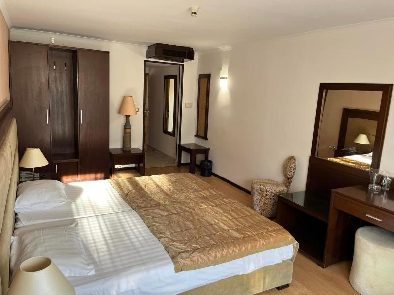 Standard Double or Twin Room with Balcony (2 Adults + 1 Child) image 1
