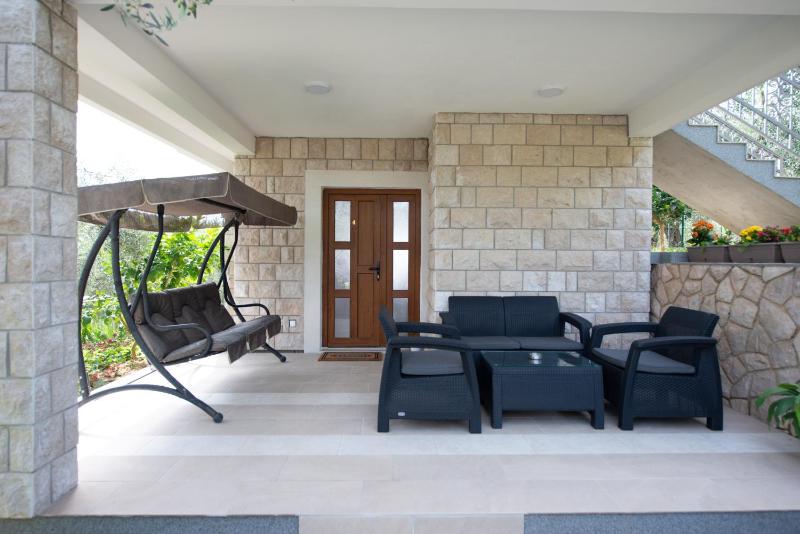 Rustic Olive House - image 12