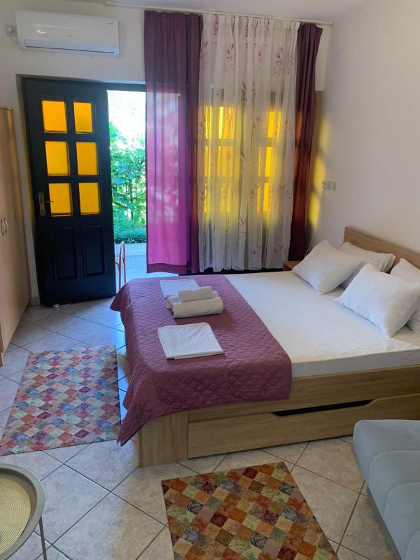 Apartmani Srna, Igalo Images
