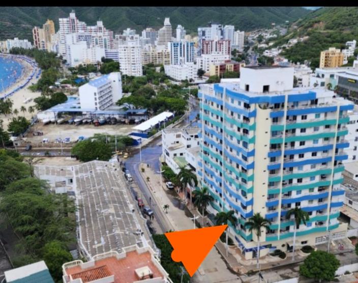 El Rodadero Apartamento Familiar a 3 minutos de la playa piscina  parqueadero - image 2